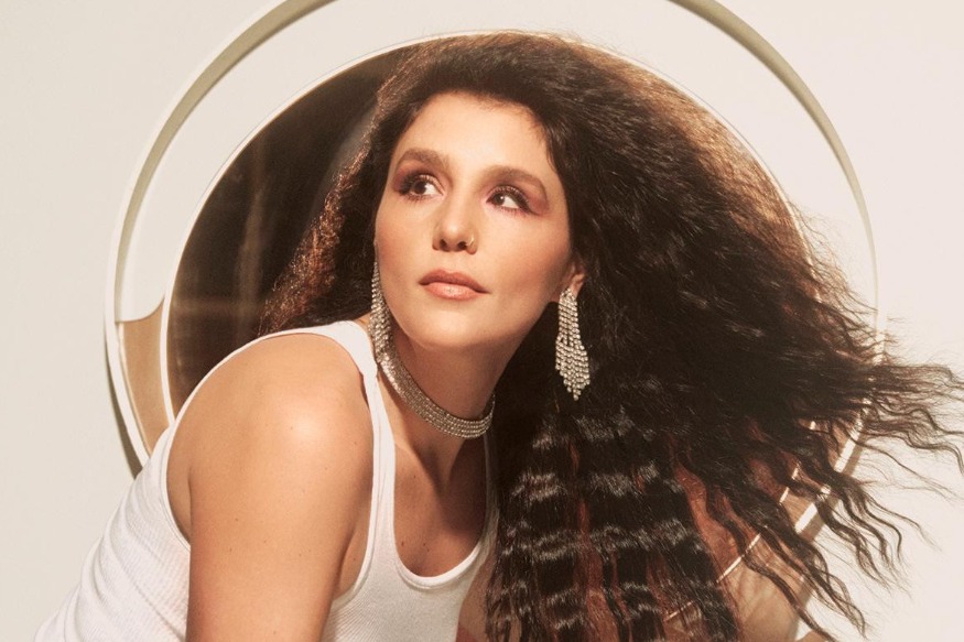 Jessie Ware returns with the single "Please"