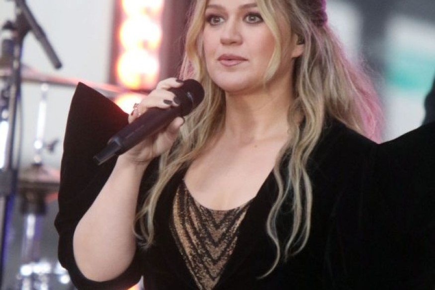 Kelly Clarkson reveals pre-diabetic diagnosis motivated her to lose weight