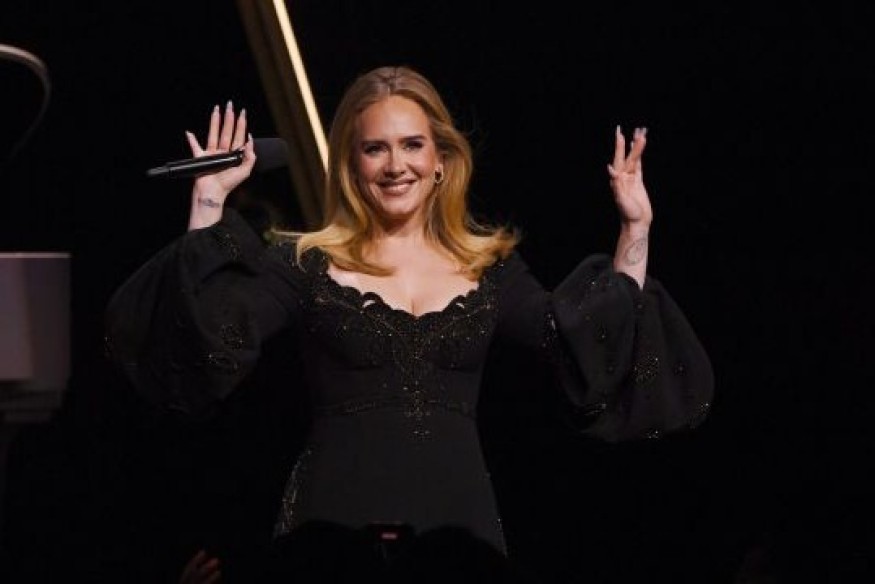 Adele is looking for a new residence in London