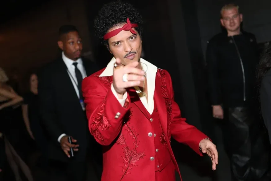 Bruno Mars Returns as the “Love Doctor” with New Album “The Romantic”