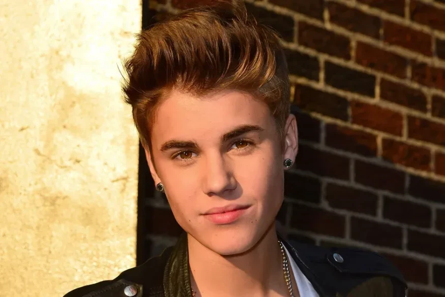 Justin Bieber returns to No.1 as “Beauty and a Beat” makes an unexpected chart comeback years later