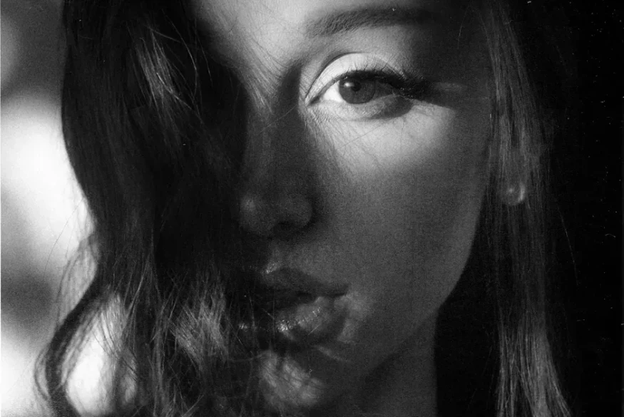 Ariana Grande Releases “Petal”  - And This Time She Is Holding Nothing Back