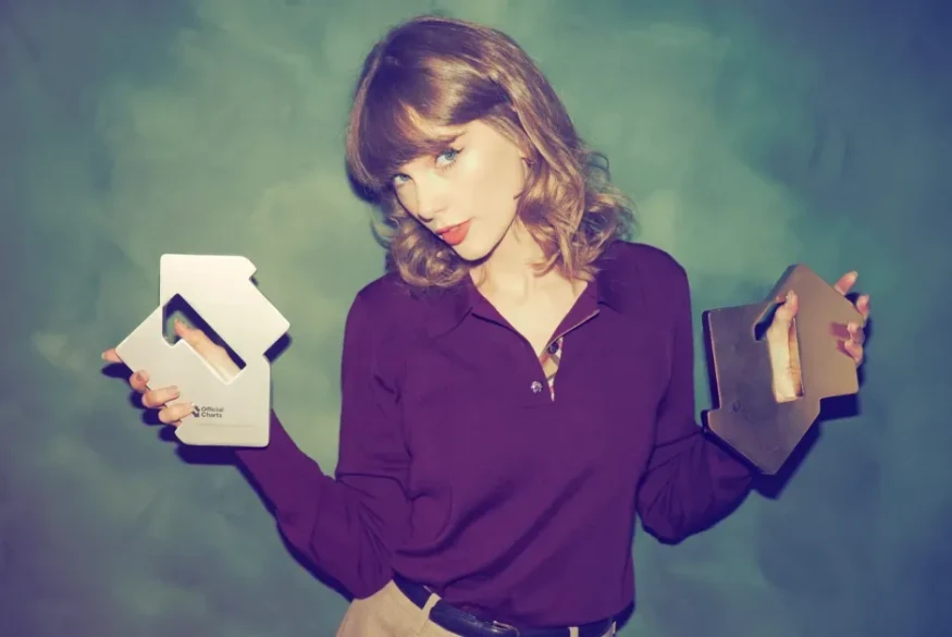 Taylor Swift Takes ‘Patient Zero’ to No. 1 Worldwide and Breaks More Billboard Records